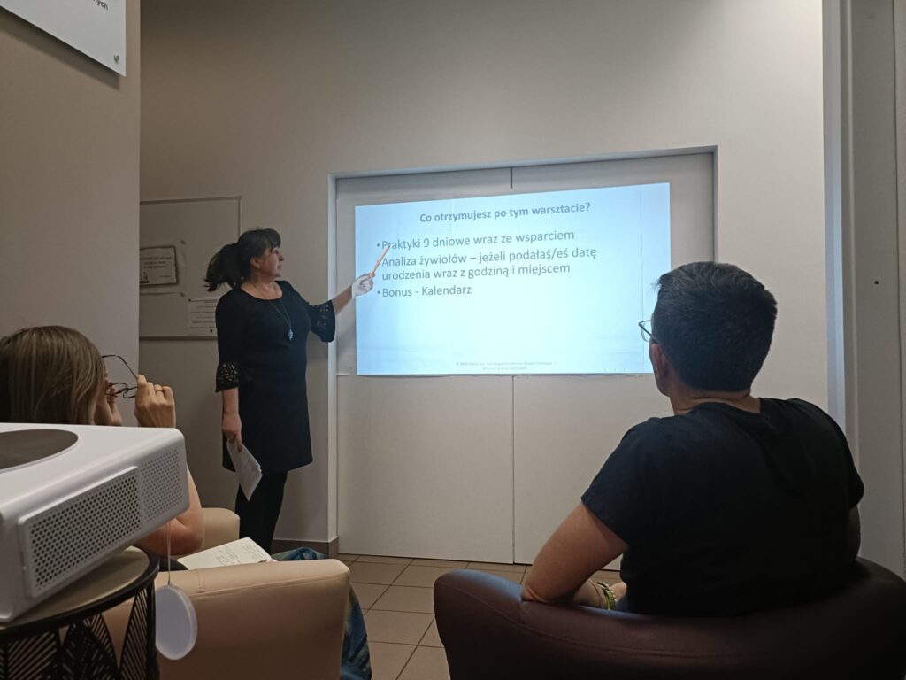 Scena z warsztatu w Wołominie - prezentacja